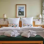 Inselhotel Vierjahreszeiten 4* Borkum