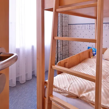 Inselhotel Vierjahreszeiten Otel