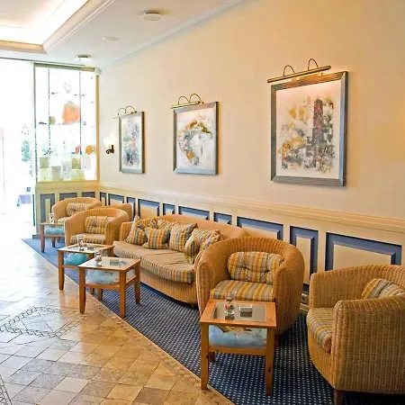 Inselhotel Vierjahreszeiten Otel Borkum