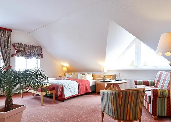 Inselhotel Vierjahreszeiten فندق 4*