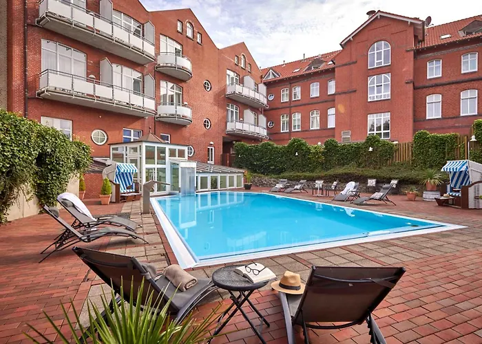 Inselhotel Vierjahreszeiten فندق