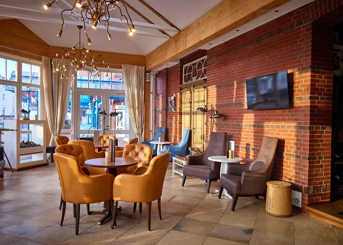 فندق Inselhotel Vierjahreszeiten بوركم